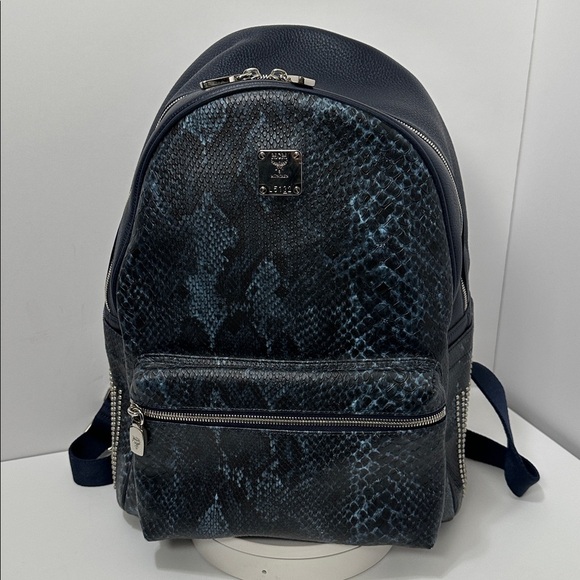 💯Authentic MCM Snakeskin Embossed Visetos Studded Medium Stark Backpack🍀 - Picture 3 of 17